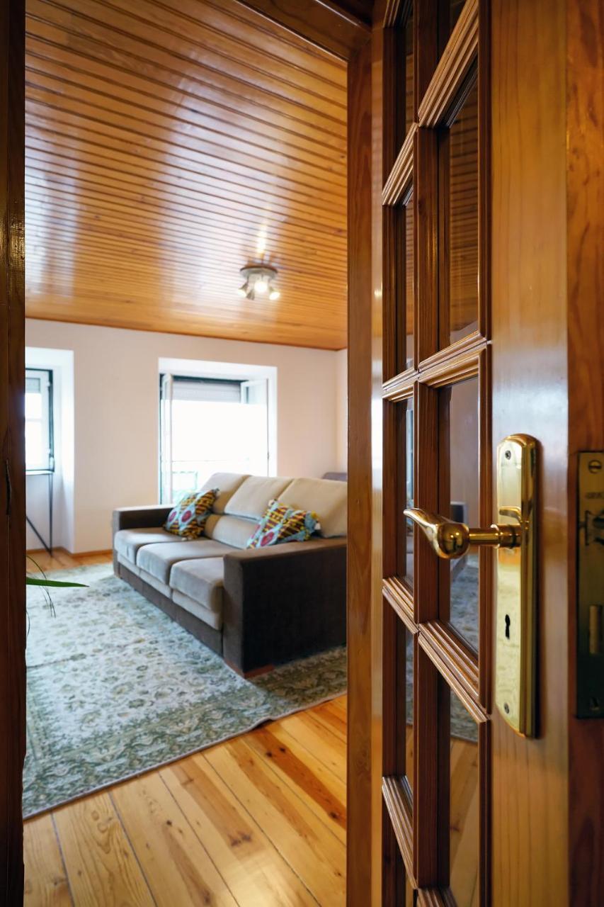 Apolonia Train Spot Apartment Lisboa Ngoại thất bức ảnh